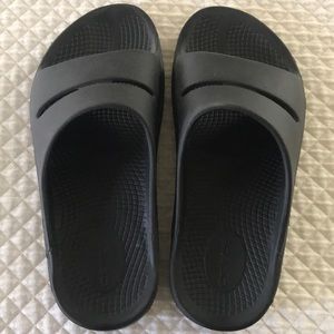 Oofos slip ons